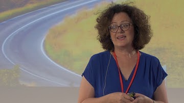 Digital age teaching and learning | Claudia Mössenlechner | TEDxMCInnsbruck