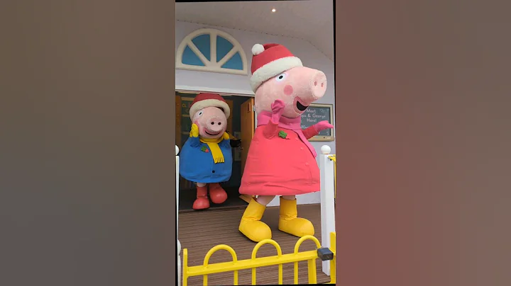 Meet Peppa and George at Peppa Pig World #peppapigworld  #peppapigthemepark #peppaandgeorge