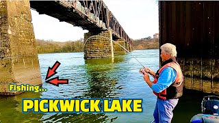 Fishing PICKWICK LAKE below WILSON DAM on the TENNESSEE RIVER !!!