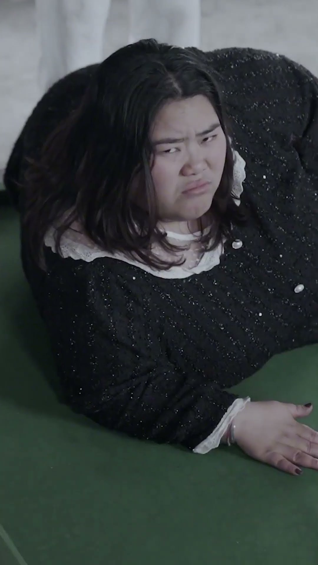 Fat girl's strength helps Ghost Brother regain confidence! #funny #guige #comedy