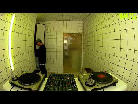 Awkwardly Social - Cheng NWSH | HÖR - Oct 28 / 2022