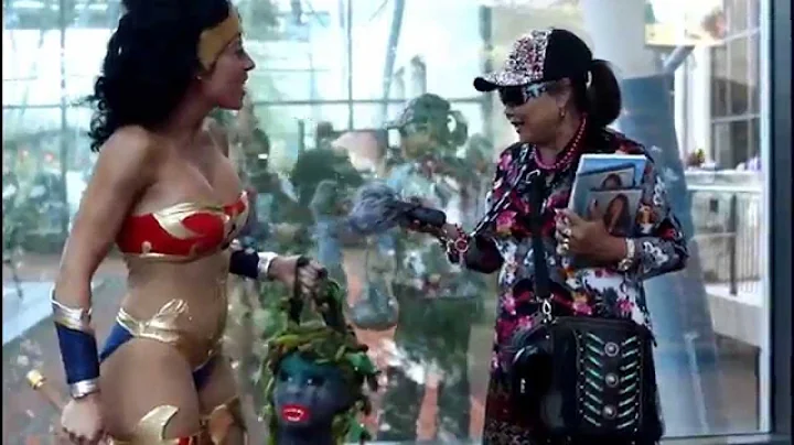 ComicCon Nancy Oakley 2014