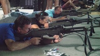 Celebrities take tour of Camp Lejeune in support of injured service members