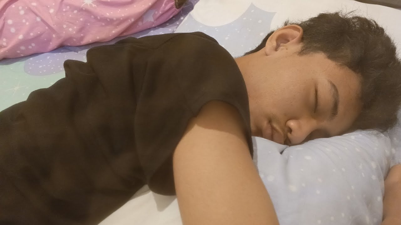 Mas inar masih tidur