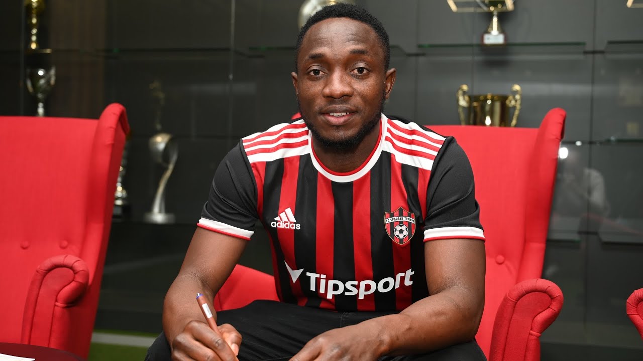 Azango Philip Elayo Azango: Som veľmi rád, že som súčasť Spartaku - YouTube