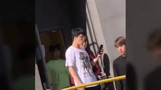 180912 BTS (방탄소년단) went to line store in LA.😍