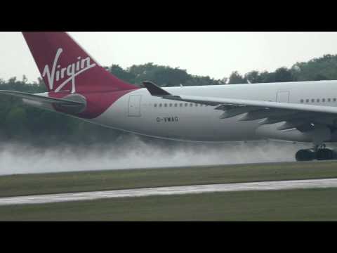 airbus a220 Vapor Trails Part 1 with ATC