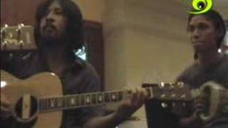 Video thumbnail of "Butterfingers - faculties of mind (live unplugged)"