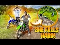 TEACHING A LITTLE GIRL HOW TO RIDE AND SHE FLIPS OFF THE DIRTBIKE ! | BRAAP VLOGS