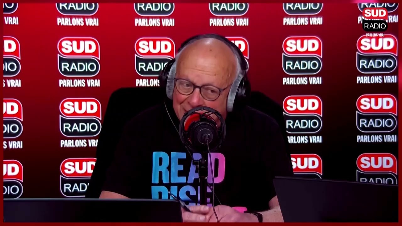 Marine Tondelier estime que le drapeau français est une arme