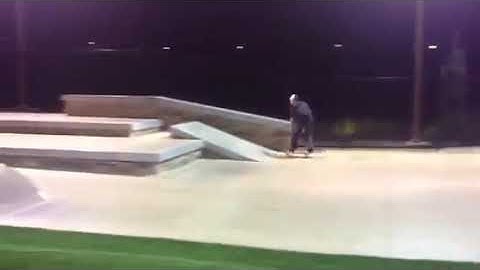 NBD SKATEBOARDING TRICK ?? FRONTSIDE SHUVIT VARIAL FLIP LATE FLIP