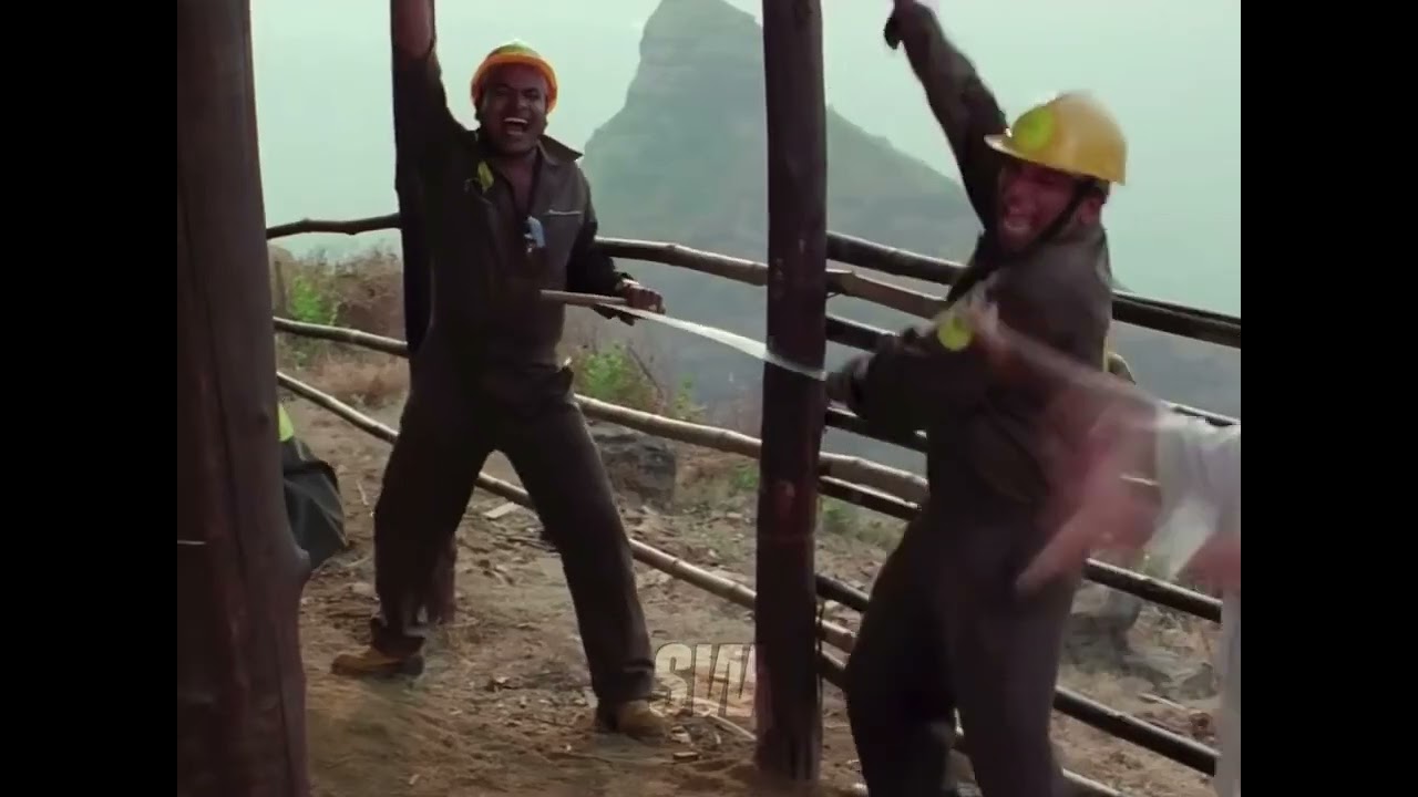 Deleted Scene From Pathan Movie 😂😂 scoopwhoop