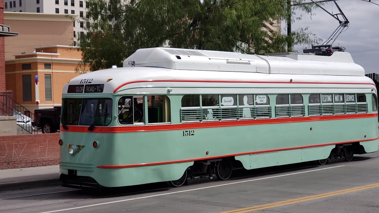 El Paso Streetcar #1512 coming up Santa Fe street and turning onto ...