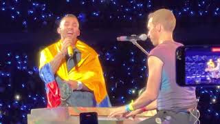 Manuel Turizo y ColdPlay en Bogota Colombia canta LA BACHATA