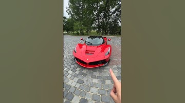 Inside The Ferrari LaFerrari 🔥