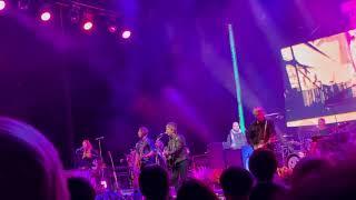 Noel Gallagher's High Flying Birds "Pretty Boy" at Festival Hall Osaka (2023.12.04)