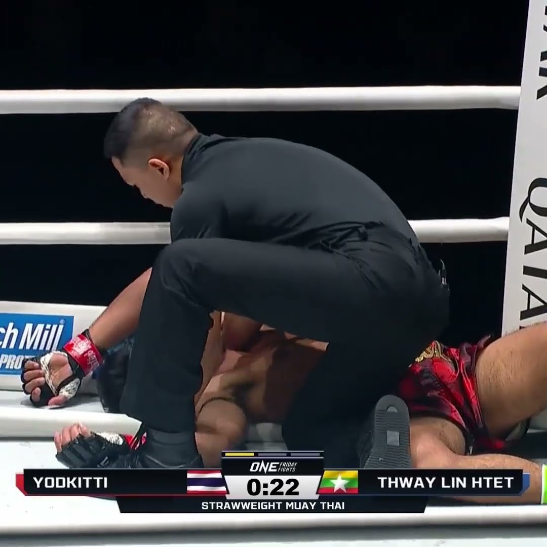 BIG SHOT ?? Thway Lin Htet flattens Yodkitti in the very first round!