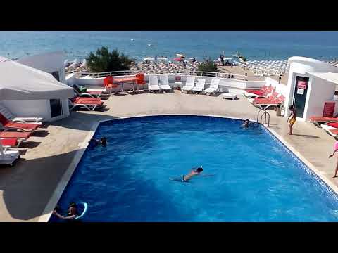 Ayvalık Sarımsaklı Hotel Mare Deniz ve Havuz manzarası