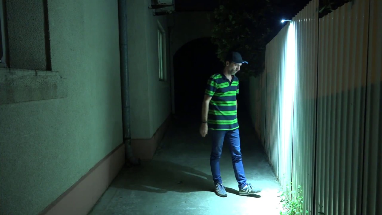 Olight H2R night beam-shoots