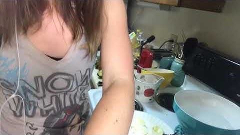 Highlight: Cooking keto bacon deviled eggs