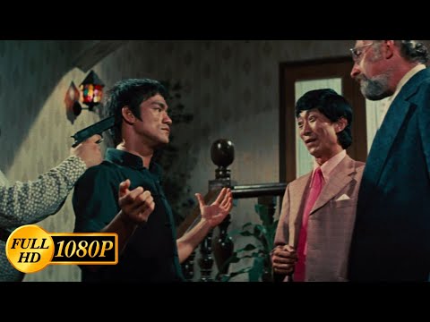 Bruce Lee beat up bandits and humiliated their boss in a restaurant / The Way of the Dragon (1972)