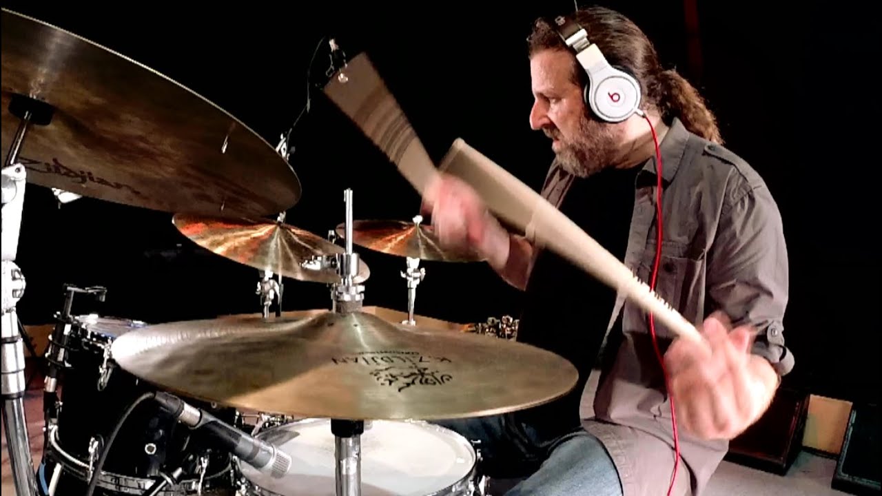 Performance Spotlight: Aaron Comess - 