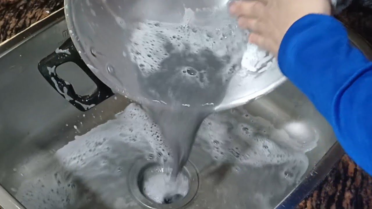 شيلى سواد الالمونيوم⁉️ وخليها فضة⁉️ بمكونات سحرية ‼️من جوا بيتك هتشوفى وشك فيها