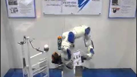 SDA5D robot with Robotiq Adaptive Gripper