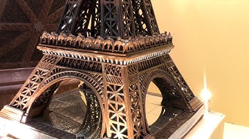 3D CHOCOLATE EIFFEL TOWER by LEONIDAS