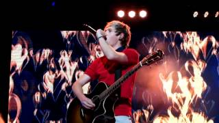 One Direction  I Gotta Feeling/Stereo Hearts/Valerie/Torn (HD)