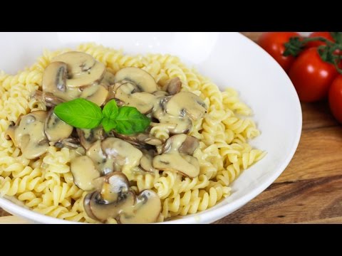Rezept (für 2 Personen): 200g Champignons (wahlweise eine andere Pilzsorte) 200ml Schlagsahne 50ml W. 