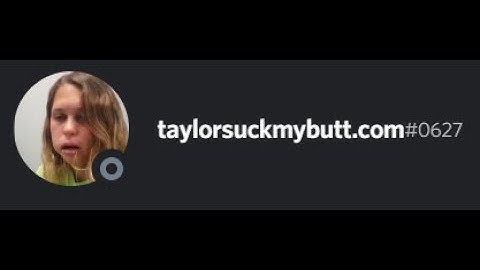 real girl plays mx simulator for the first time (stream clip)