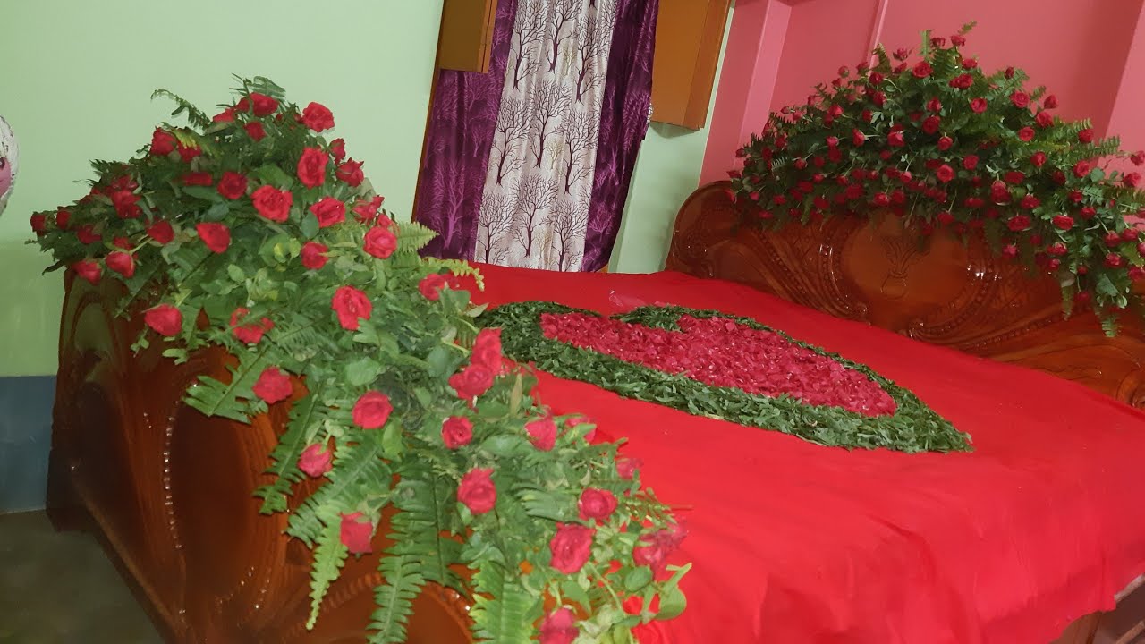 First night bed decoration Flower decoration Bedtime dream decorate