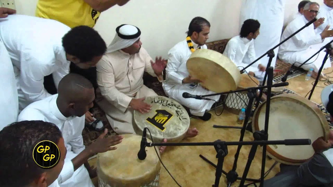 حمدان مغربي  واعضاء رابطة الاتحاد يااصفراني اللون واحلى طرب - احتفال باعيسي