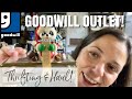 DIGGING FOR TREASURE! GOODWILL OUTLET BINS THRIFT WITH ME & HAUL! By the Pound Thrifting-Huge Haul!