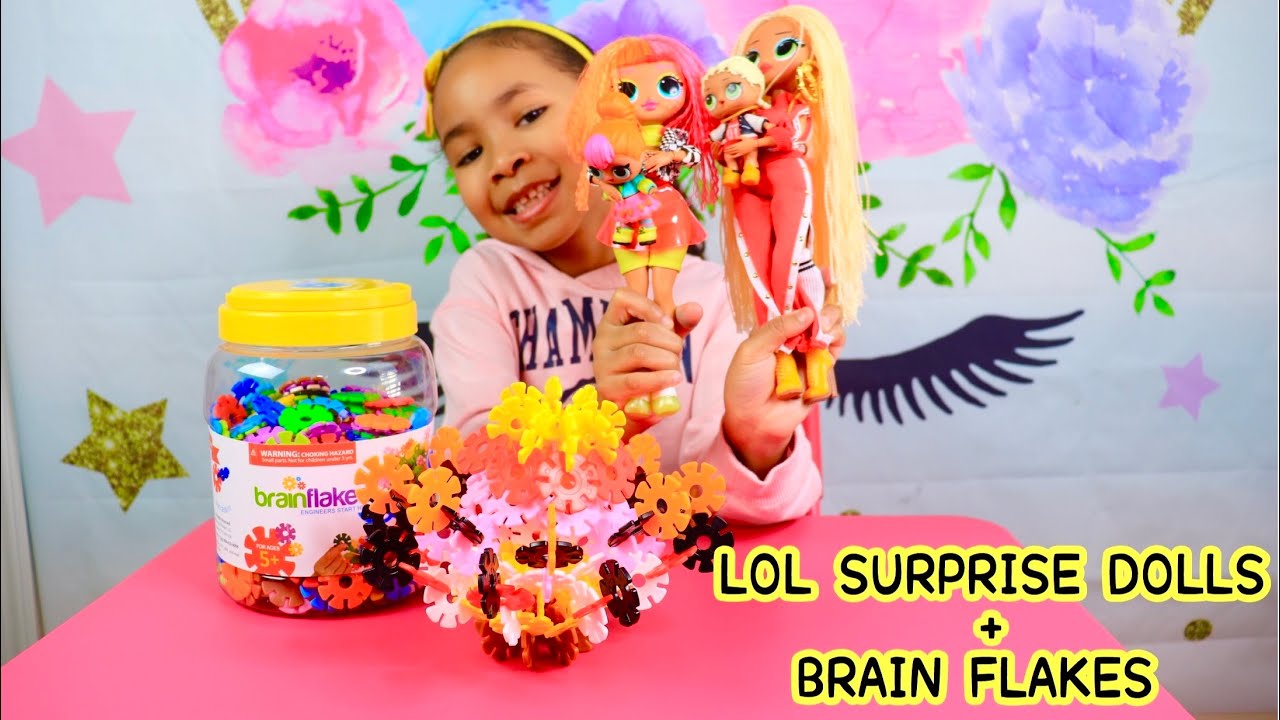 MAKING FURNITURE FOR MY LOL SUPRISE DOLLS WITH BRAIN FLAKES!