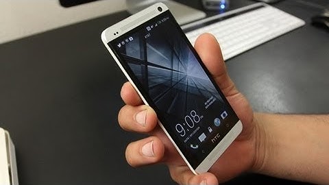 AT&T HTC ONE Unboxing