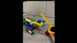 Robot VS human ￼