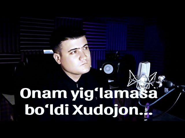 Onam uxlayotgan oglini emizdi Onam uxlayotgan oglini emizdi