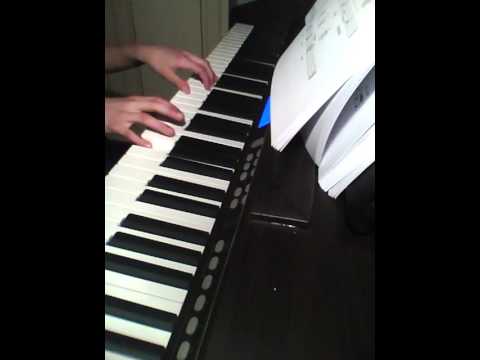LIGABUE - HO MESSO VIA (pianoforte) - YouTube