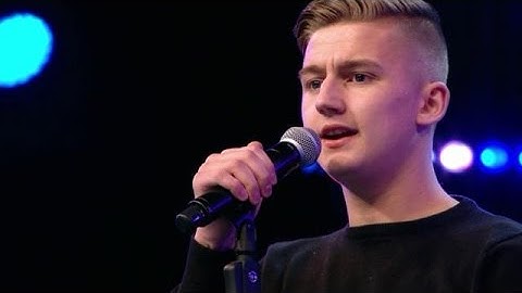 Jury helemaal weg van volkszanger Mart  - HOLLAND