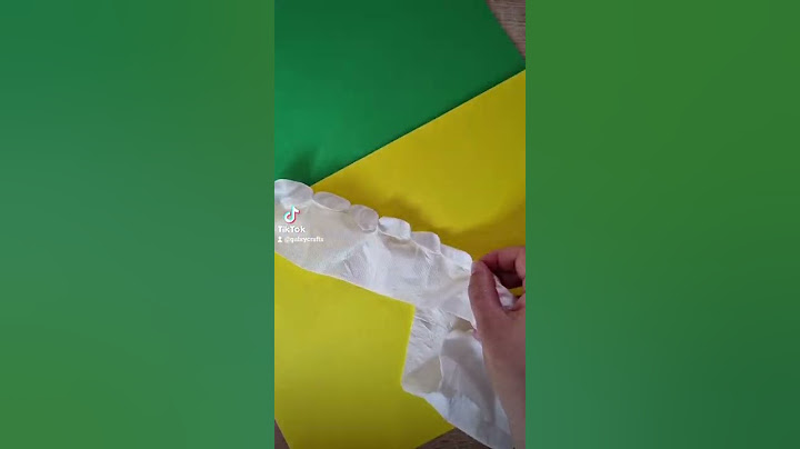 Come fare un fiore con la carta igienica.