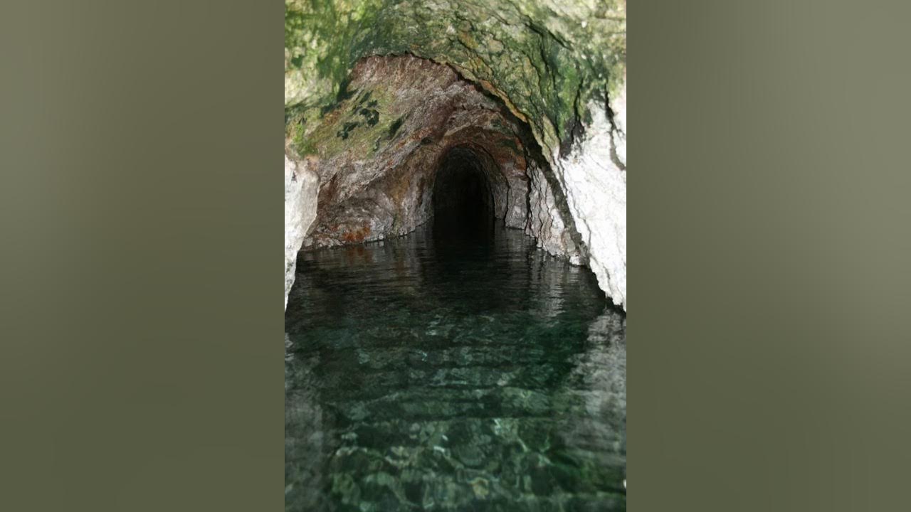 Speluncaphobia images but with unsettling music YouTube