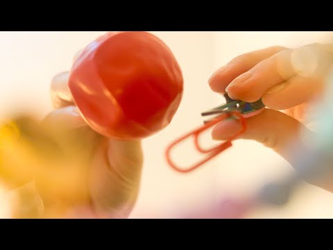 ASMR 💚unusual and relaxing lip treatment 👽 lofi, actual camera touching, no talking