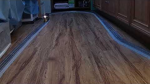 Testing used Lionel Fastrack.