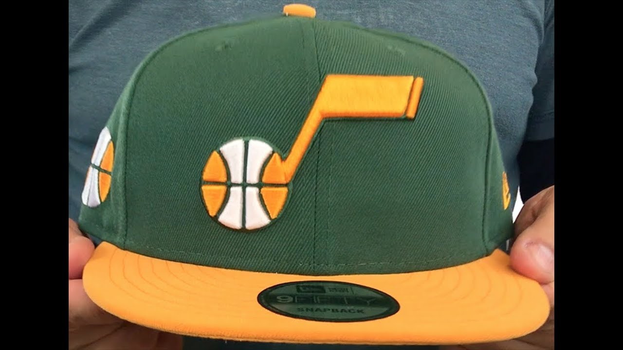 SNAPBACK Green-Gold Hat by New Era 