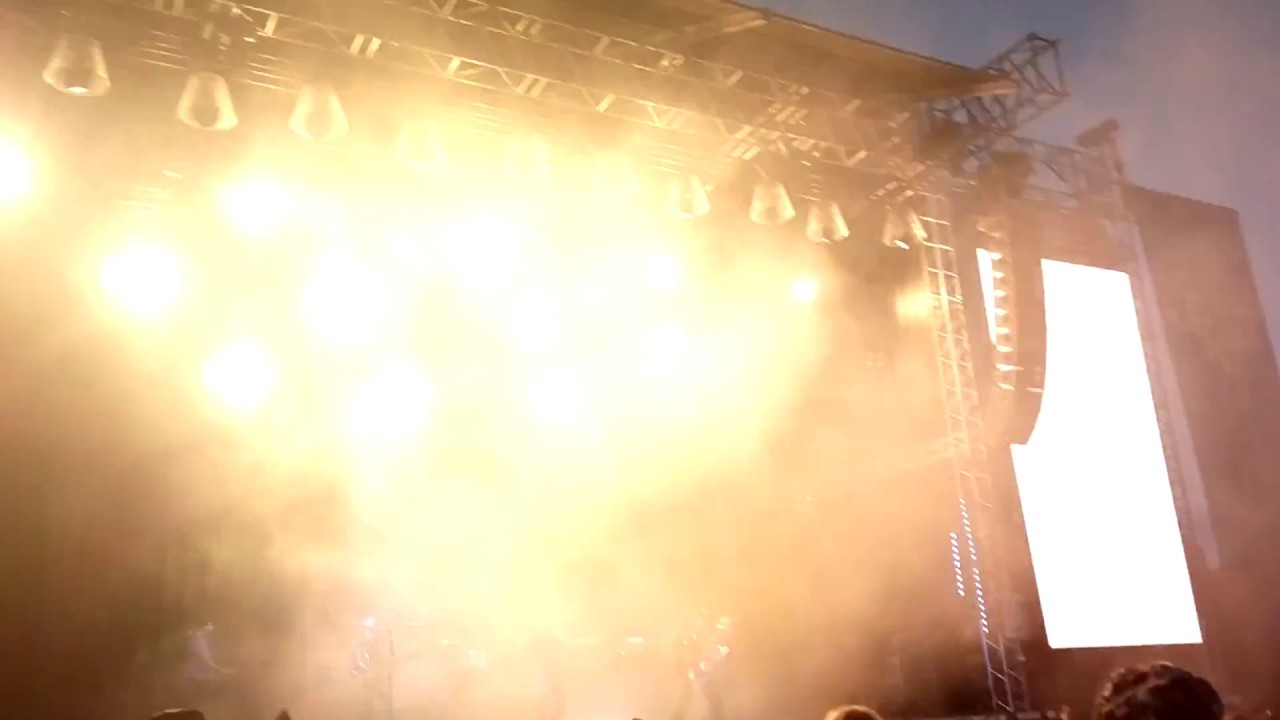 Turbonegro – Well Hello –  Jurassic Rock, Mikkeli, Finland - YouTube