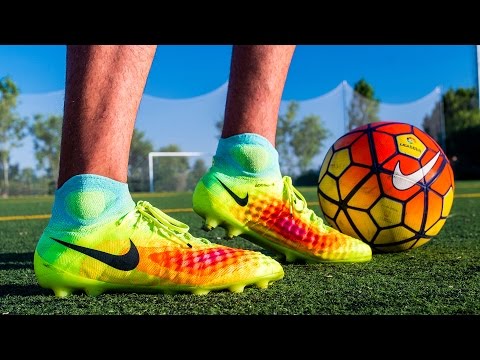 NIKE MAGISTA OBRA 2 REVIEW - better than Obra 1? | Unisport at Weserstadion  - YouTube