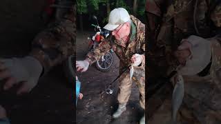 ИЖ Юпитер 5 и ИЖ Планета 5 на берегу.