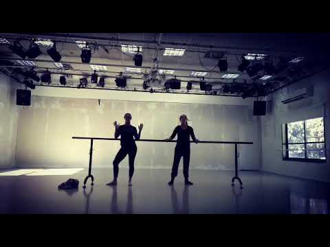 შალინა თავის ქორეოგრაფიას ასრულებს(2)